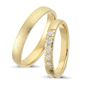 Ringe aus 14 Karat Gold - 5 Brillanten. Kampagne "Süße Liebe